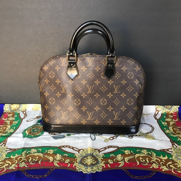 Louis Vuitton Handbags - 🔴MAJOR SALE🔴 LOUIS VUITTON • ALMA
